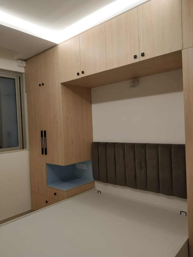 Hiranandani Queensgate Bedroom Suite